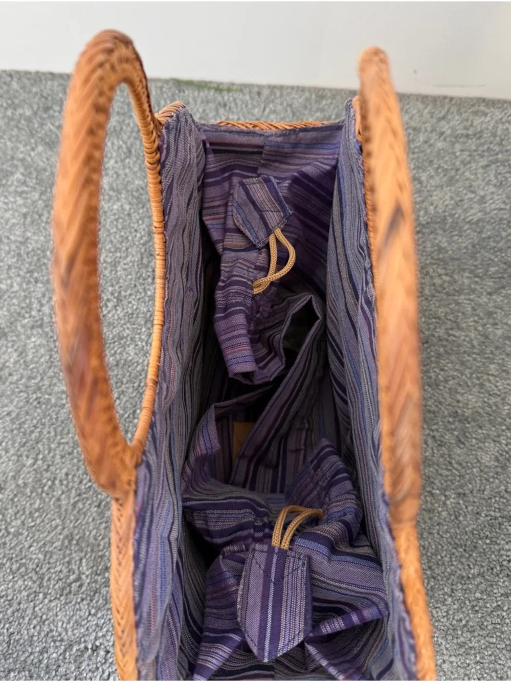 Anthropologie Bali rattan reed woven weave honey brown medium hand bag tote lned - Picture 6 of 6